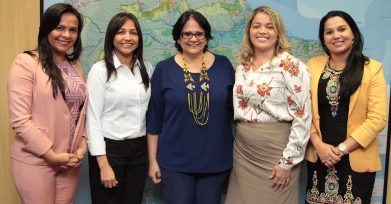 Eliziane e Damares discutem políticas para mulheres maranhenses